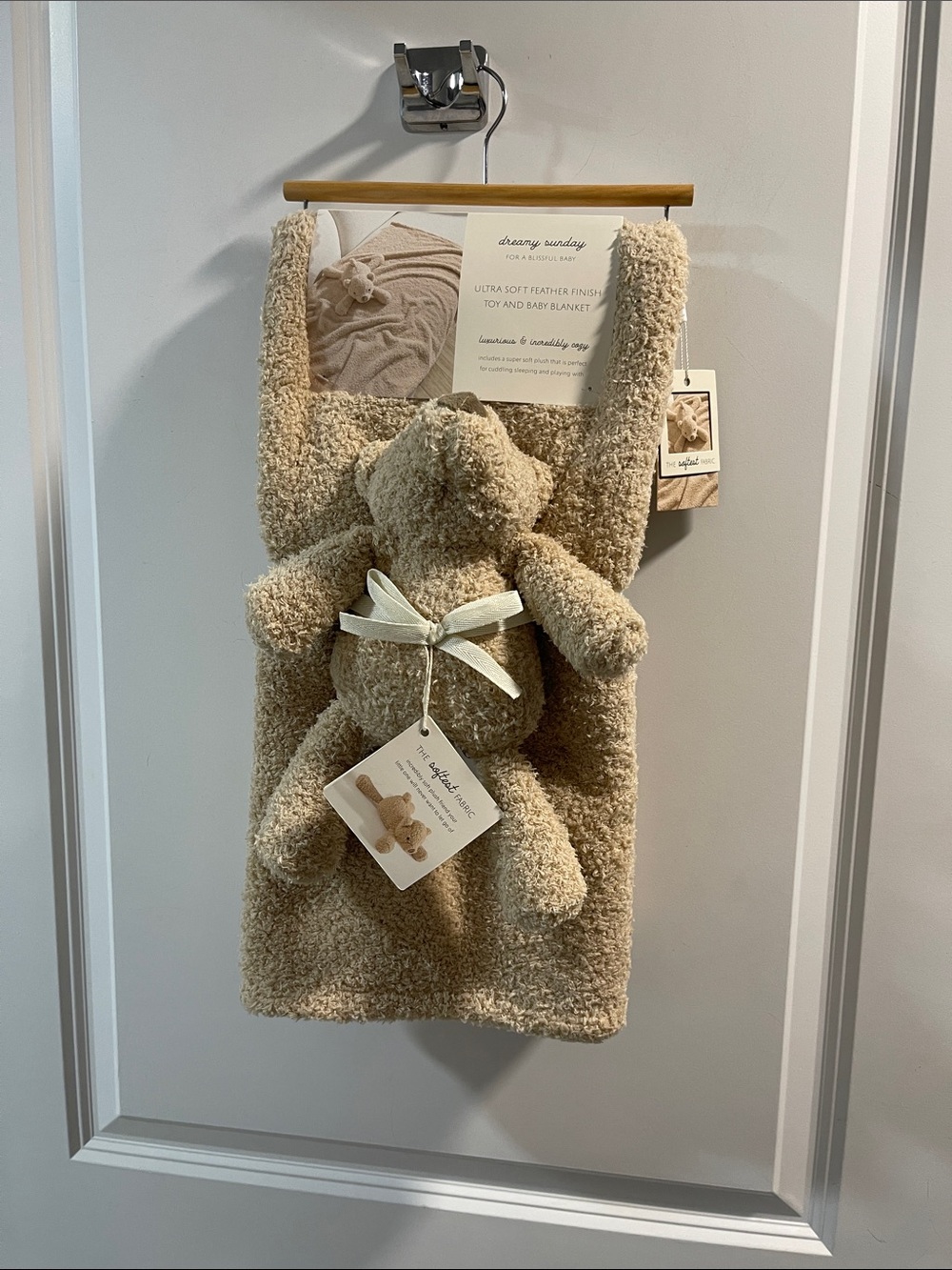 Dreamy Sunday Cozy Beige Teddy Bear Plush & Blanket Set